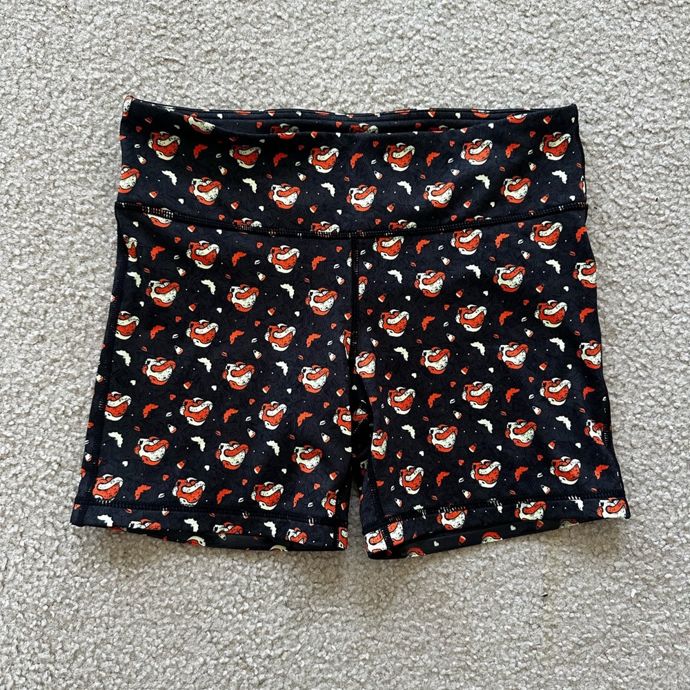 IAB Flex 5 Inch No-Ride Booty Shorts Skull Candy